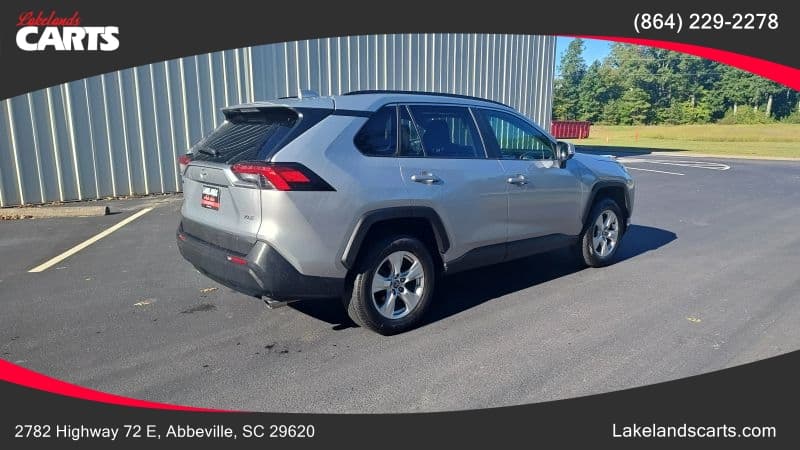 Photo 5 of 2021 Toyota RAV4 XLE