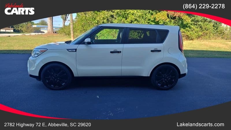 2015 Kia Soul ! Wagon 4D - Image 2