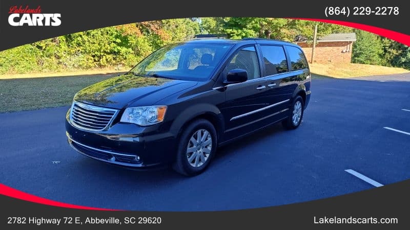 2014 Chrysler Town and Country Touring - Main Image