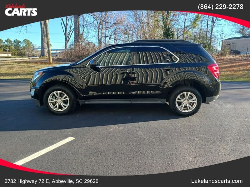 2017 Chevrolet Equinox LT - Image 2