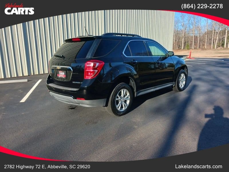 2017 Chevrolet Equinox LT - Image 5