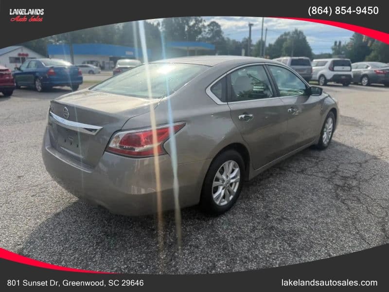 2014 Nissan Altima 2.5 S - Image 4