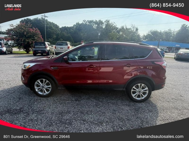 2017 Ford Escape SE - Image 2