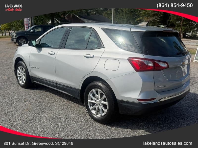 2018 Chevrolet Equinox LS - Image 3