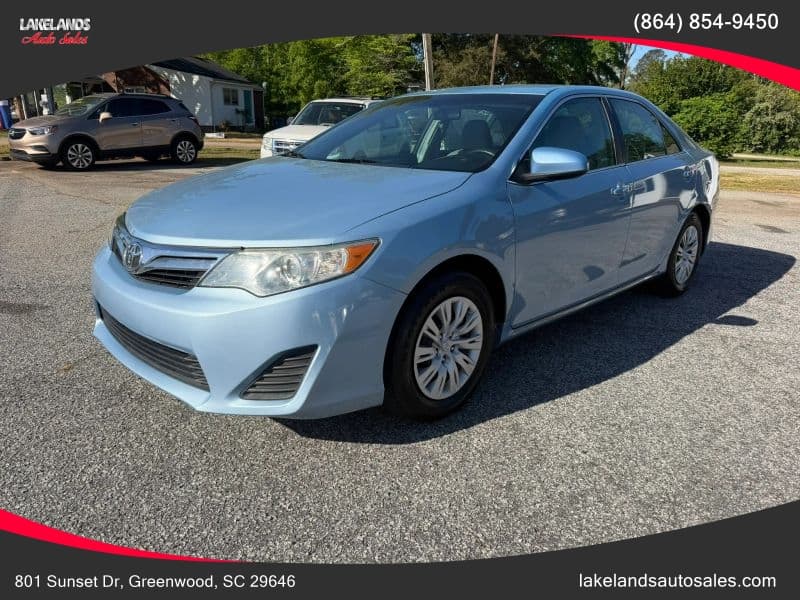 2013 Toyota Camry LE - Main Image