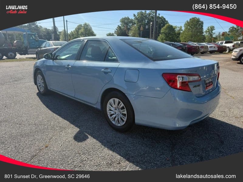 2013 Toyota Camry LE - Image 3
