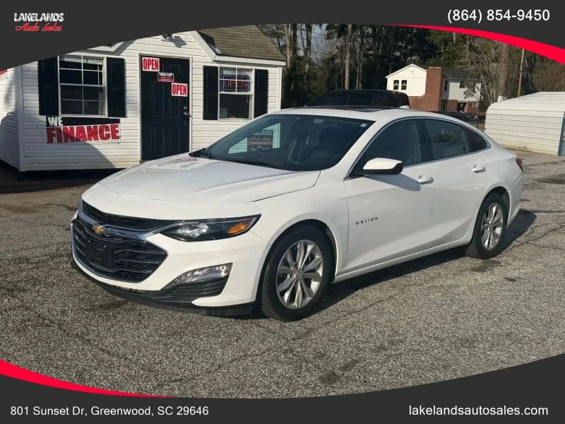 2022 Chevrolet Malibu LT - Main Image