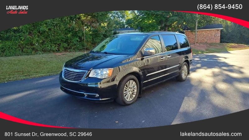 2016 Chrysler Town and Country Touring-L Anniversary Edition - Main Image