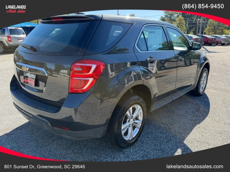 2017 Chevrolet Equinox LS - Image 4