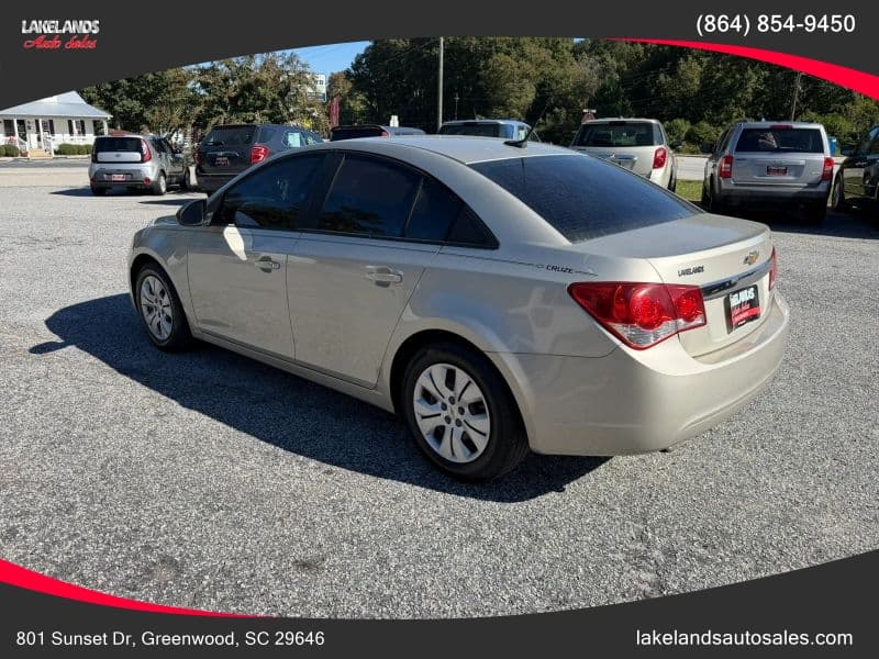 2014 Chevrolet Cruze LS Sedan 4D - Image 3
