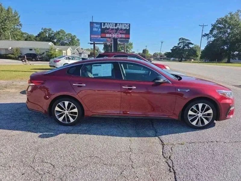 2020 Kia Optima SE Sedan 4D - Main Image