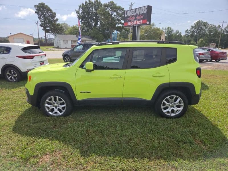 2017 Jeep Renegade Latitude - Main Image
