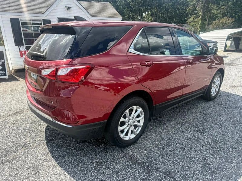 2018 Chevrolet Equinox LT - Image 5
